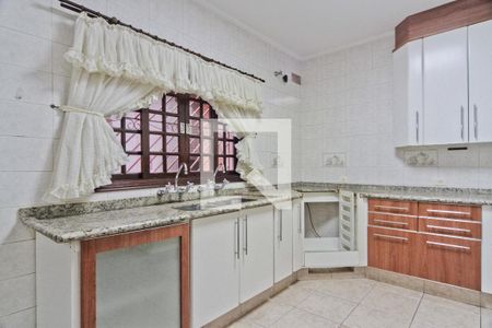 Cozinha de casa à venda com 3 quartos, 325m² em Vila Ester (zona Norte), São Paulo