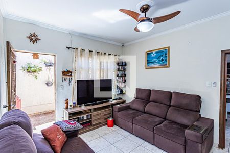Sala de casa à venda com 2 quartos, 200m² em Chácara Inglesa, São Paulo