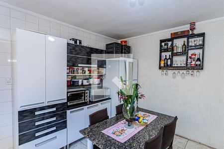 Cozinha de casa à venda com 2 quartos, 200m² em Chácara Inglesa, São Paulo