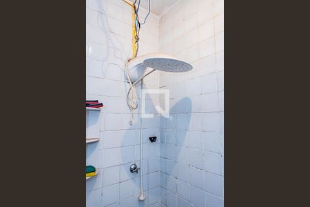 Banheiro garagem de casa à venda com 2 quartos, 200m² em Chácara Inglesa, São Paulo