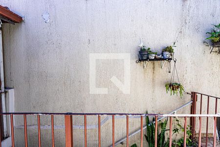Vista Quarto 1 de casa à venda com 2 quartos, 200m² em Chácara Inglesa, São Paulo
