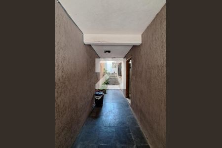 Corredor Lateral de casa à venda com 3 quartos, 125m² em Sítio do Mandaqui, São Paulo