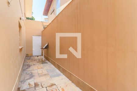 Quintal de casa à venda com 3 quartos, 220m² em Brooklin, São Paulo