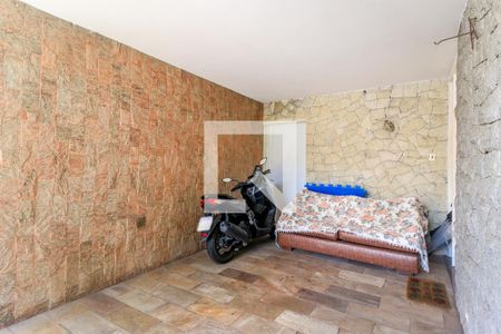 Garagem de casa à venda com 3 quartos, 220m² em Brooklin, São Paulo