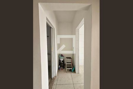 Corredor de apartamento para alugar com 1 quarto, 50m² em Liberdade, São Paulo