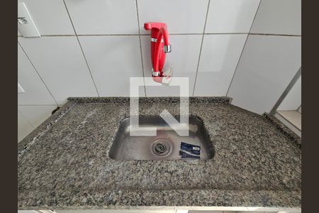 Cozinha de apartamento para alugar com 1 quarto, 50m² em Liberdade, São Paulo