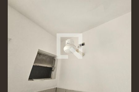 Banheiro de apartamento para alugar com 1 quarto, 50m² em Liberdade, São Paulo