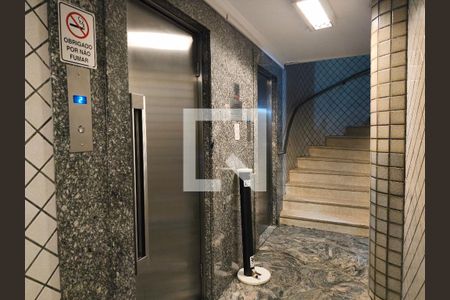 Elevador de apartamento para alugar com 1 quarto, 50m² em Liberdade, São Paulo