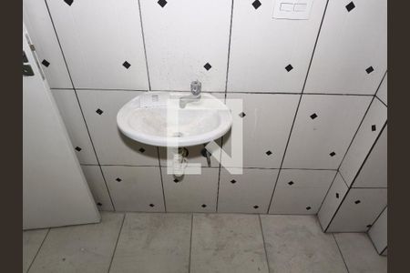 Banheiro de apartamento para alugar com 1 quarto, 50m² em Liberdade, São Paulo