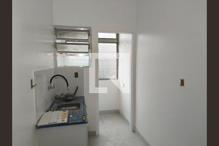 Cozinha de apartamento para alugar com 1 quarto, 50m² em Liberdade, São Paulo