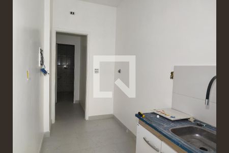 Cozinha de apartamento para alugar com 1 quarto, 50m² em Liberdade, São Paulo