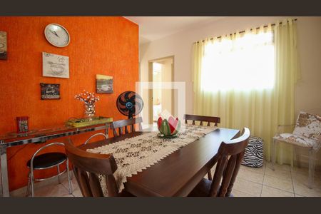 casa 2 Sala de casa à venda com 7 quartos, 450m² em Sapopemba, São Paulo