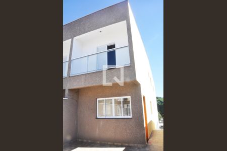 Garagem de casa à venda com 3 quartos, 220m² em Chacara Nossa Senhora Aparecida, São Paulo