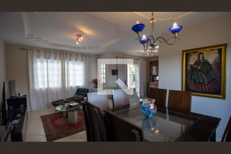 Sala de casa de condomínio à venda com 3 quartos, 285m² em Recreio dos Bandeirantes, Rio de Janeiro