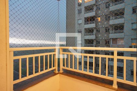 Varanda da Sala de apartamento à venda com 2 quartos, 52m² em Farrapos, Porto Alegre