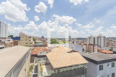 Vista do Quarto 2 de apartamento para alugar com 2 quartos, 64m² em Ipiranga, Belo Horizonte