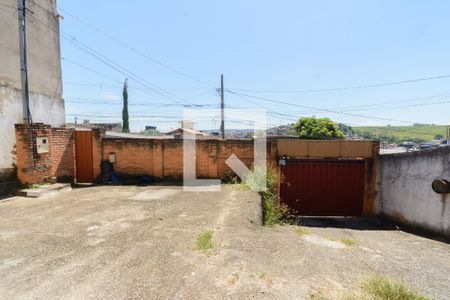 Quintal de casa à venda com 3 quartos, 360m² em Pindorama, Belo Horizonte