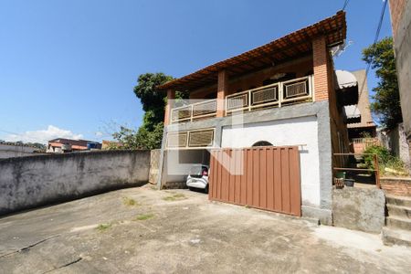 Fachada e Garagem de casa à venda com 3 quartos, 360m² em Pindorama, Belo Horizonte