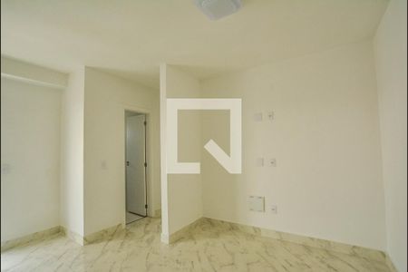 Sala de apartamento para alugar com 2 quartos, 58m² em Utinga, Santo André