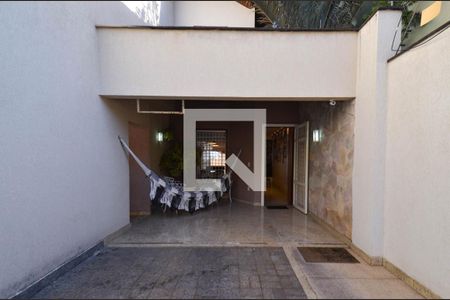 Garagem de casa à venda com 5 quartos, 360m² em Fernão Dias, Belo Horizonte