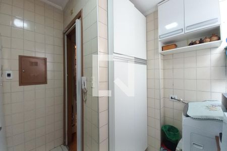 Cozinha de apartamento à venda com 1 quarto, 60m² em Centro, Campinas