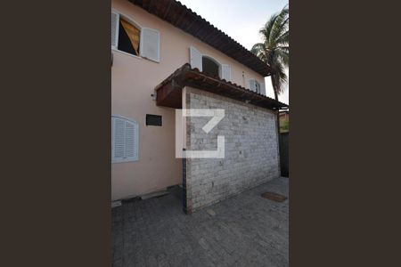 Fachada de apartamento para alugar com 1 quarto, 50m² em Osvaldo Cruz, Rio de Janeiro