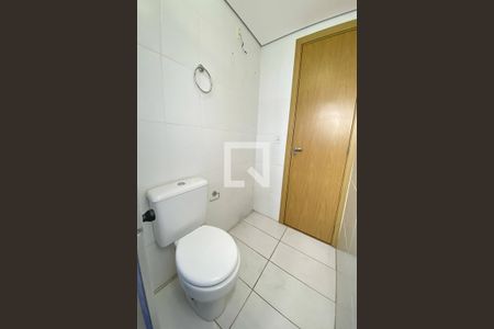 Banheiro de apartamento para alugar com 2 quartos, 57m² em Campina, São Leopoldo