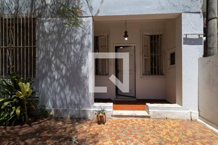 Quintal Frente de casa à venda com 5 quartos, 160m² em Tijuca, Rio de Janeiro
