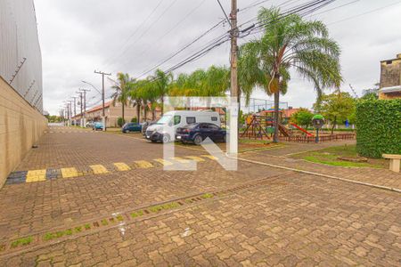 Área comum de casa de condomínio à venda com 2 quartos, 70m² em Rio Branco, Canoas