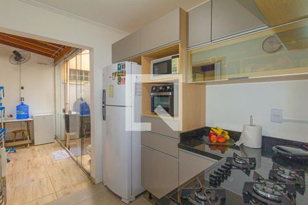 Cozinha de casa de condomínio à venda com 2 quartos, 70m² em Rio Branco, Canoas
