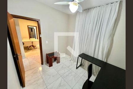 Quarto 2 de apartamento para alugar com 3 quartos, 67m² em Heliópolis, Belo Horizonte