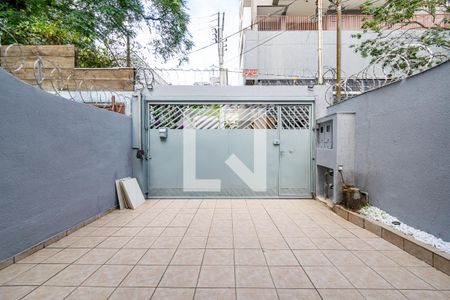 Garagem de casa à venda com 2 quartos, 190m² em Vila Santa Catarina, São Paulo