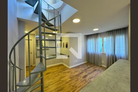 Sala de apartamento à venda com 2 quartos, 80m² em Recreio dos Bandeirantes, Rio de Janeiro