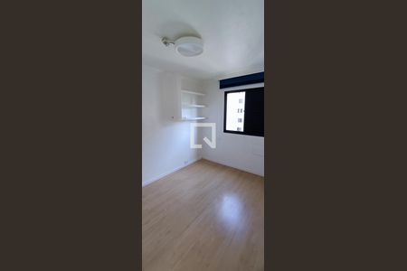 Quarto 2 de apartamento para alugar com 2 quartos, 56m² em Vila Andrade, São Paulo