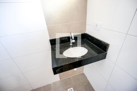 Pia de apartamento para alugar com 1 quarto, 30m² em Vila Esperança, São Paulo