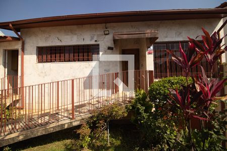 Fachada de casa à venda com 5 quartos, 250m² em Jardim Guapira, São Paulo