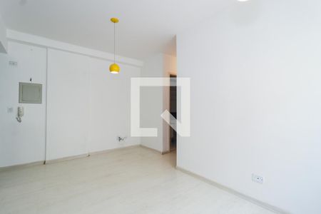 Sala de apartamento para alugar com 2 quartos, 47m² em Jardim Clementino, Taboão da Serra
