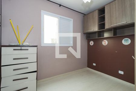 Quarto 2 de apartamento para alugar com 2 quartos, 47m² em Jardim Clementino, Taboão da Serra
