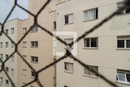 Vista da Sala de apartamento para alugar com 2 quartos, 47m² em Jardim Clementino, Taboão da Serra