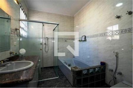 Casa à venda com 3 quartos, 324m² em Campo Belo, São Paulo