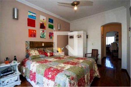 Casa à venda com 3 quartos, 324m² em Campo Belo, São Paulo