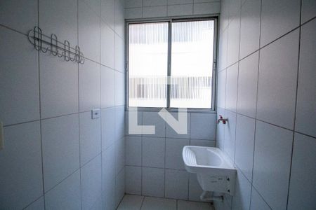 Área de Serviço de apartamento para alugar com 2 quartos, 70m² em Jardim Saira, Sorocaba