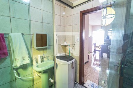 Banheiro Social de casa à venda com 2 quartos, 199m² em Maria Virgínia, Belo Horizonte