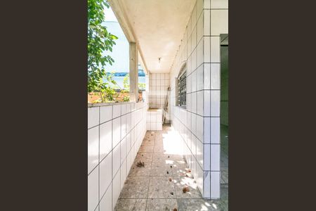 Área de Serviço de casa à venda com 4 quartos, 360m² em Parque Maracana, Contagem