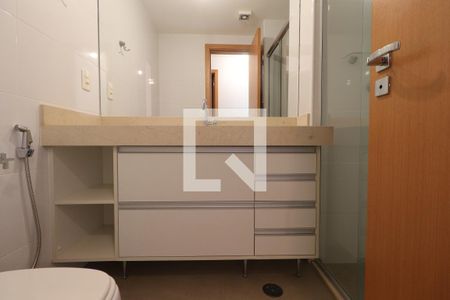 Banheiro de apartamento para alugar com 2 quartos, 73m² em Jardim Irajá, Ribeirão Preto