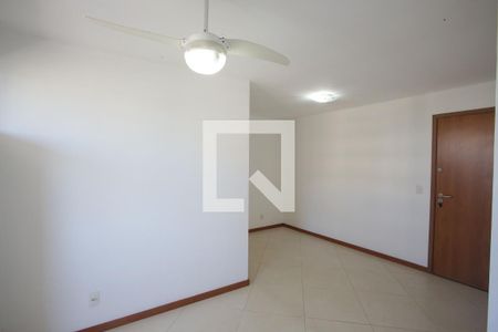 Sala de apartamento para alugar com 2 quartos, 66m² em Pechincha, Rio de Janeiro