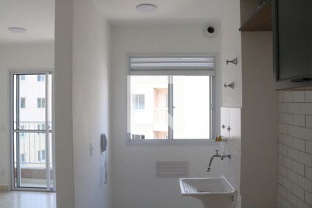 Cozinha e Área de Serviço de apartamento para alugar com 2 quartos, 38m² em Água Branca, São Paulo