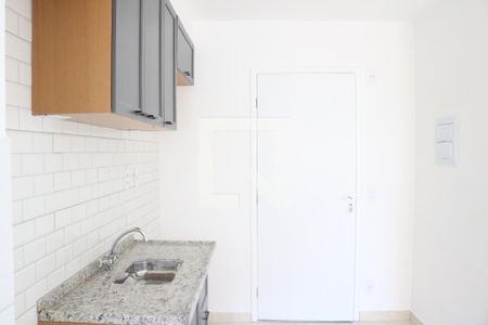 Cozinha e Área de Serviço de apartamento para alugar com 2 quartos, 38m² em Água Branca, São Paulo