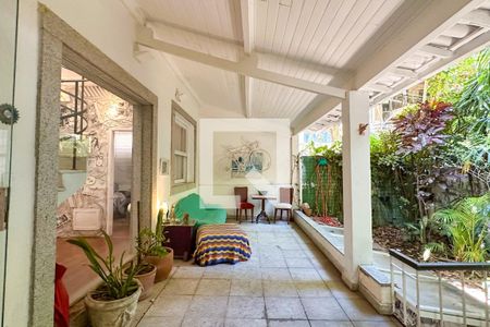 Entrada de casa à venda com 2 quartos, 669m² em Humaitá, Rio de Janeiro