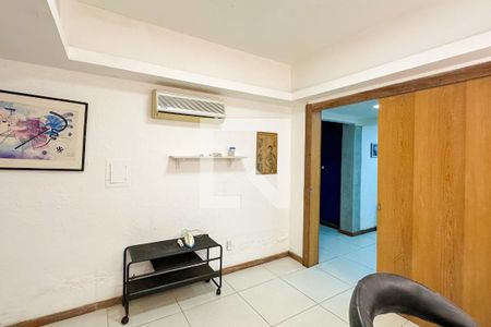Camarim de casa à venda com 2 quartos, 669m² em Humaitá, Rio de Janeiro
